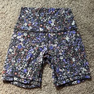 Lululemon 6” align short size 2